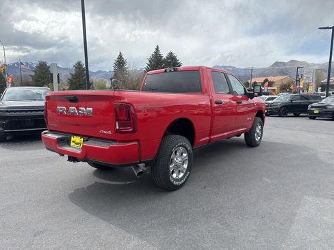 New 2026 RAM 2500 Big Horn AWD/4WD image 5