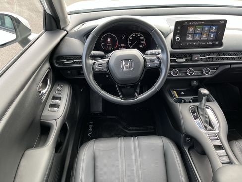 Used 2023 Honda HR-V EX-L image 12