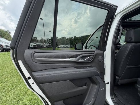 Used 2024 GMC Yukon Denali w/ Max Trailering Package AWD/4WD image 32