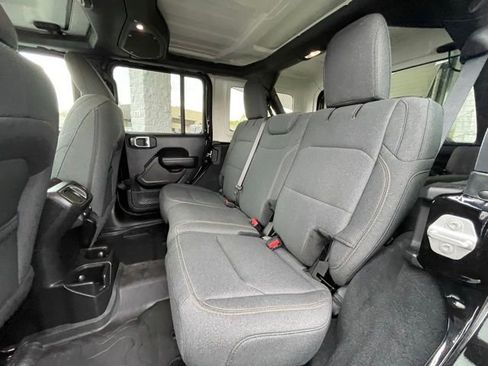 Used 2024 Jeep Wrangler Unlimited Sport AWD/4WD image 23