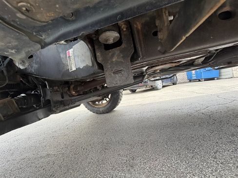 Used 2010 Nissan Titan PRO-4X AWD/4WD image 32