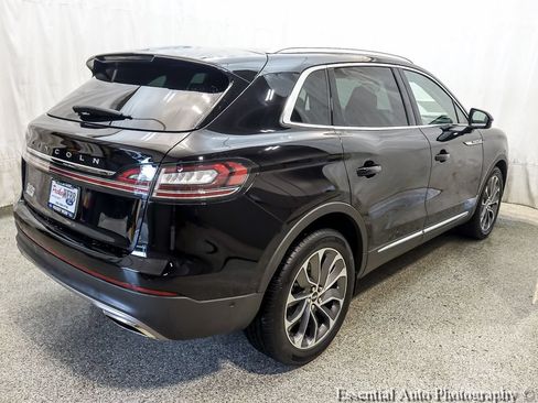 Used 2022 Lincoln Nautilus Reserve w/ Equipment Group 201A AWD/4WD image 8