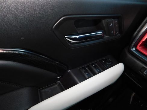 Used 2023 GMC Canyon AT4X AWD/4WD image 29