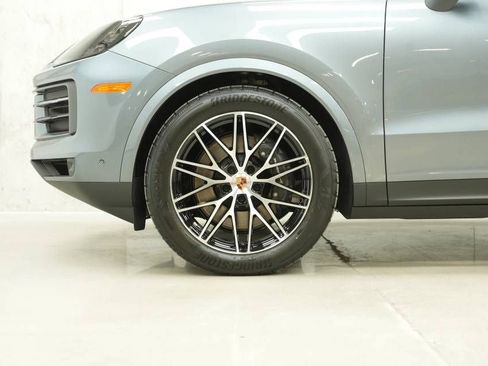 New 2026 Porsche Cayenne AWD/4WD image 42