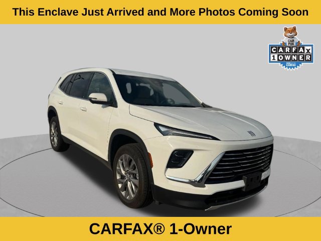 Used 2026 Buick Enclave Preferred AWD/4WD image 2