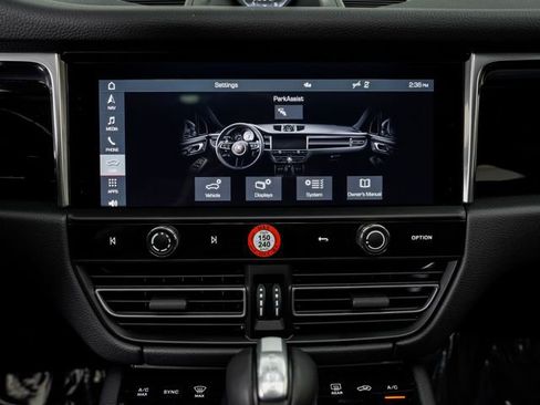Certified 2026 Porsche Macan S AWD/4WD image 20