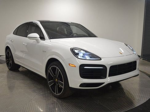 Certified 2023 Porsche Cayenne Platinum Edition AWD/4WD image 9