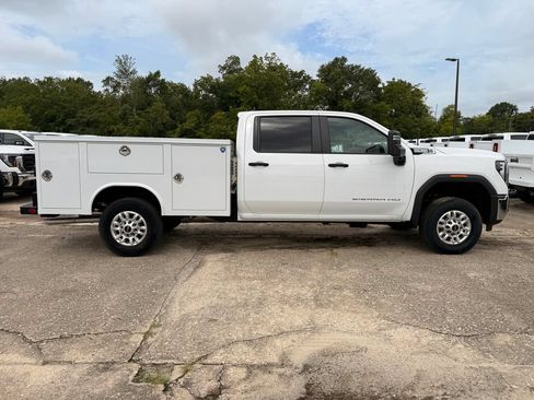 New 2026 GMC Sierra 2500 Pro w/ Convenience Package RWD image 6