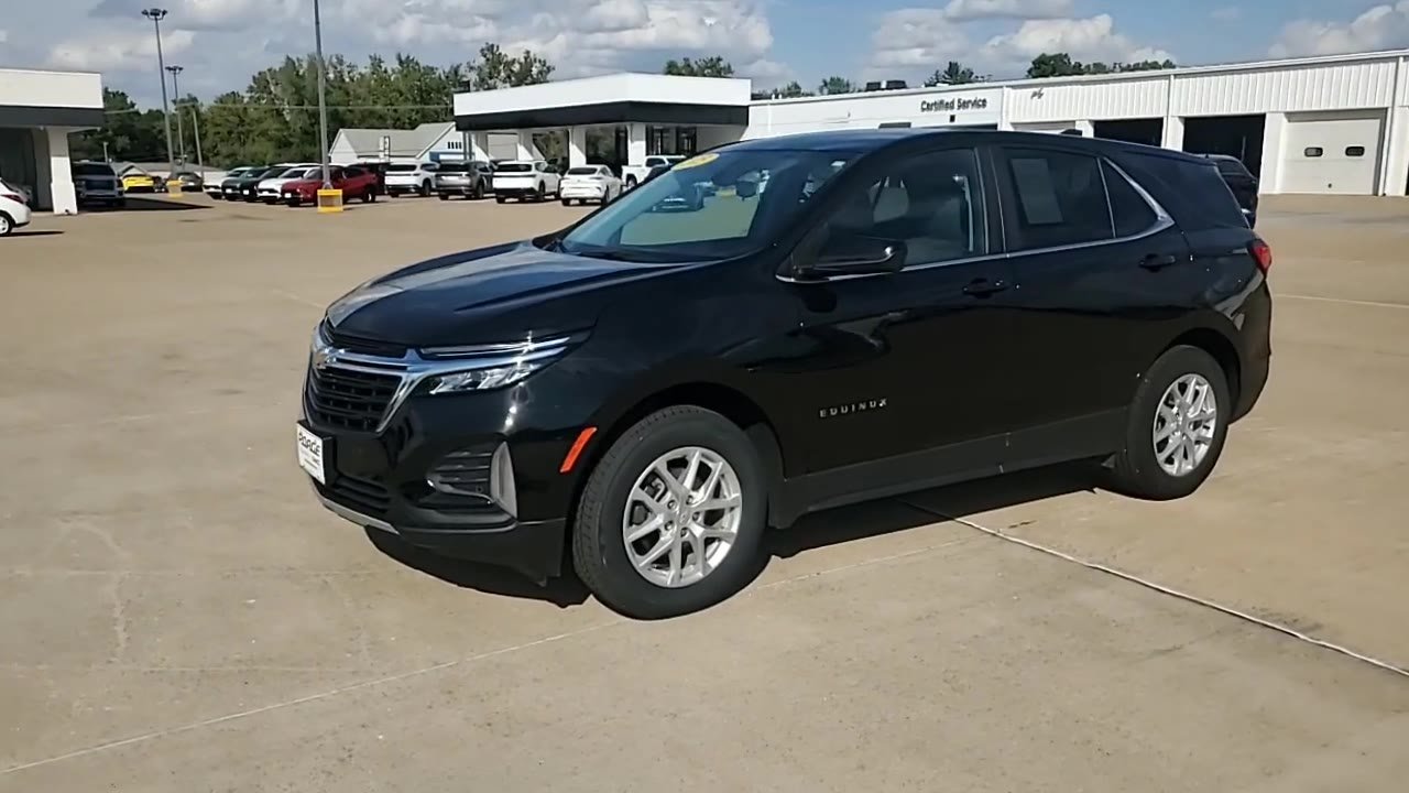 Used 2023 Chevrolet Equinox LT AWD/4WD image 4