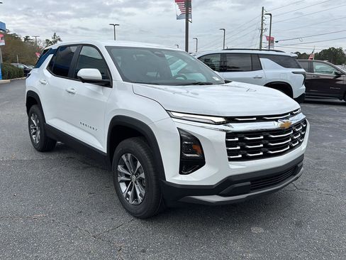 New 2026 Chevrolet Equinox LT w/ Convenience Package II image 6