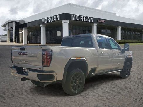 New 2026 GMC Sierra 2500 AT4 w/ AT4 Premium Plus Package AWD/4WD image 7