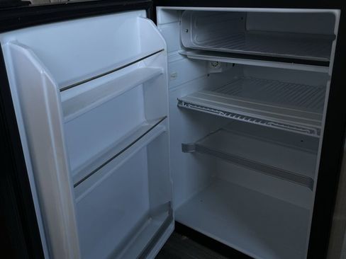 Used 2021 RAM ProMaster 3500 w/ Convenience Group image 50