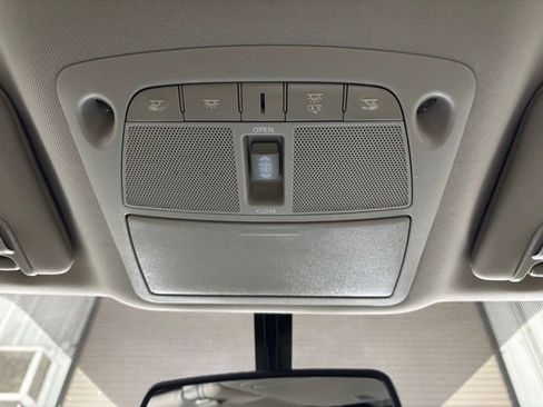 Used 2016 Nissan Murano Platinum w/ Platinum Technology Package AWD/4WD image 26
