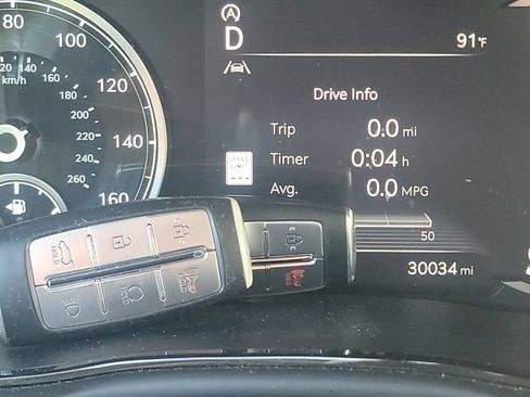 Used 2024 Genesis GV70 2.5T AWD/4WD image 6