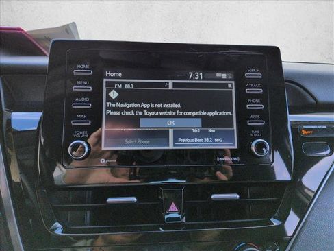 Used 2023 Toyota Camry SE FWD image 13