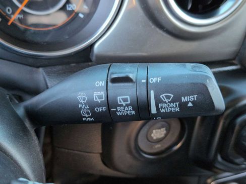 Used 2022 Jeep Wrangler Unlimited Sahara w/ Cold Weather Group image 26