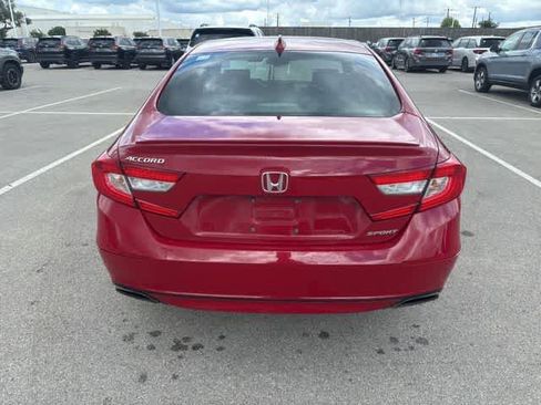 Used 2018 Honda Accord Sport image 4