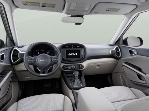 New 2025 Kia Soul LX image 14