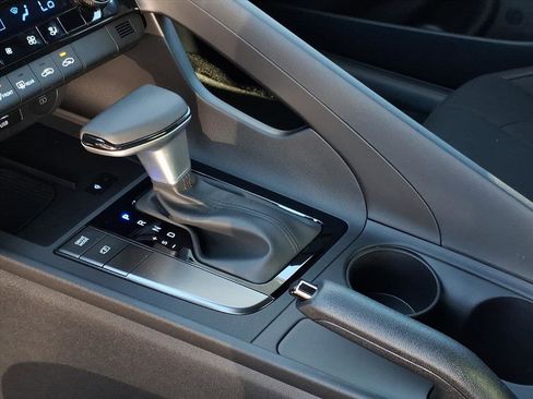 New 2026 Hyundai Elantra Sport image 10