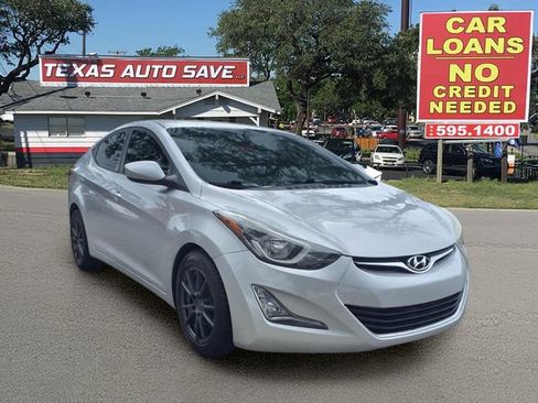 Used 2014 Hyundai Elantra SE w/ Option Group 02 FWD image 1