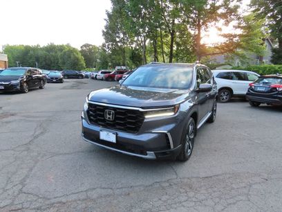Certified 2024 Honda Pilot Touring