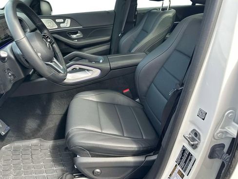 Used 2022 Mercedes-Benz GLS 450 4MATIC image 18