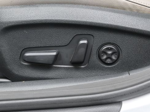 Used 2015 Hyundai Sonata Limited w/ Option Group 05 image 9