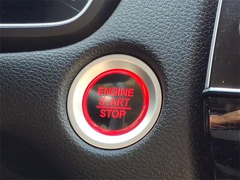 Used 2018 Honda CR-V EX-L image 18