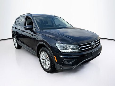 Used 2020 Volkswagen Tiguan S AWD/4WD image 3