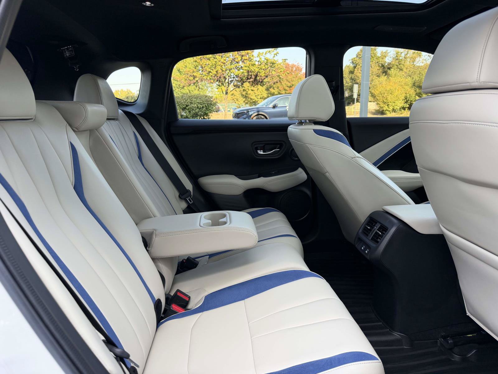 Used 2025 Acura ADX A-Spec w/ Advance Package AWD/4WD image 17