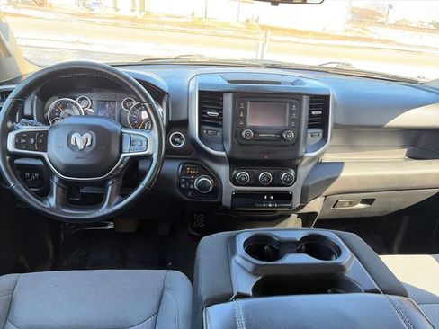 Used 2019 RAM 1500 Big Horn image 28