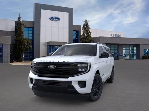 New 2025 Ford Expedition Max Platinum w/ Stealth Performance Package AWD/4WD image 2