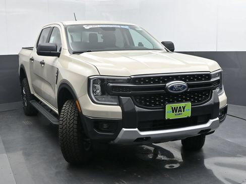 New 2025 Ford Ranger XLT w/ FX4 Off-Road Package AWD/4WD image 9
