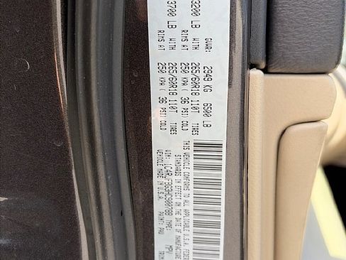 Used 2017 Jeep Grand Cherokee Limited AWD/4WD image 31