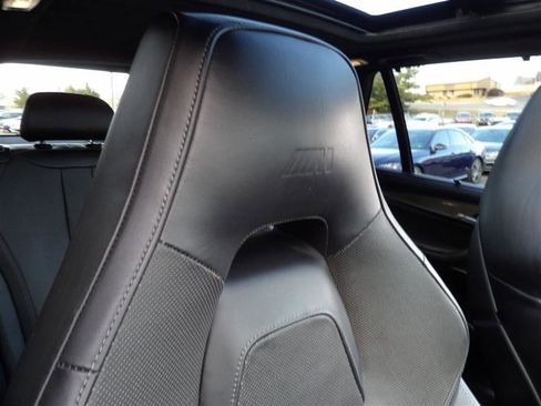 Used 2016 BMW X5 M image 23
