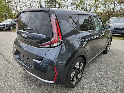 Used 2025 Kia Soul GT-Line FWD image 10
