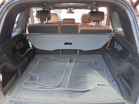 Used 2022 Mercedes-Benz GLB 250 4MATIC image 28