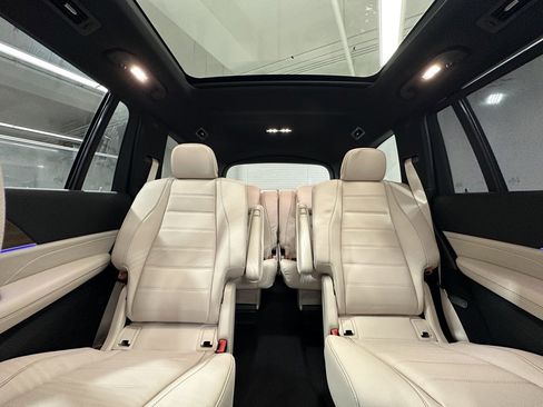New 2026 Mercedes-Benz GLS 450 4MATIC image 16