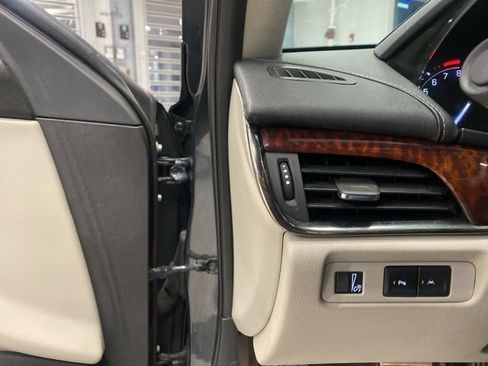 Used 2018 Cadillac ATS Premium Luxury image 13