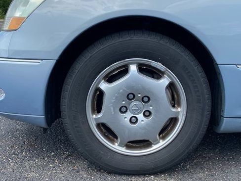 Used 2002 Lexus LS 430 RWD image 15
