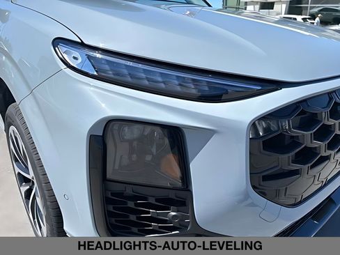 New 2026 Audi Q3 quattro 2.0T AWD/4WD image 10
