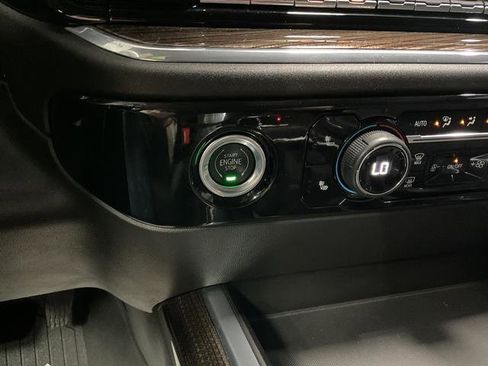 Used 2024 Chevrolet Silverado 1500 RST AWD/4WD image 21