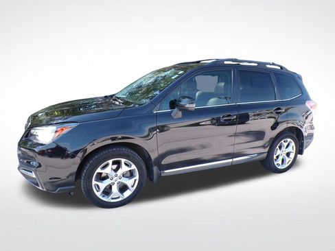 Used 2018 Subaru Forester 2.5i Touring w/ Popular Package #3B AWD/4WD image 3