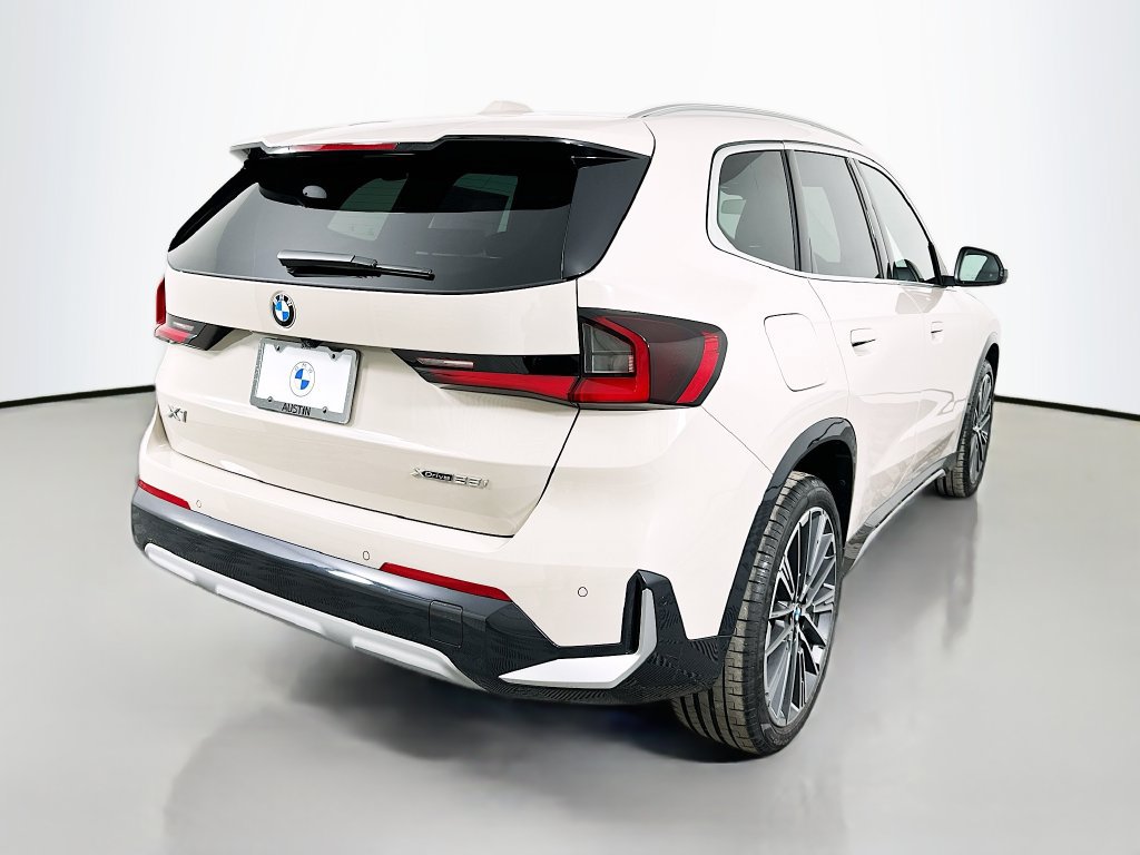 Used 2026 BMW X1 xDrive28i w/ Technology Package AWD/4WD image 5