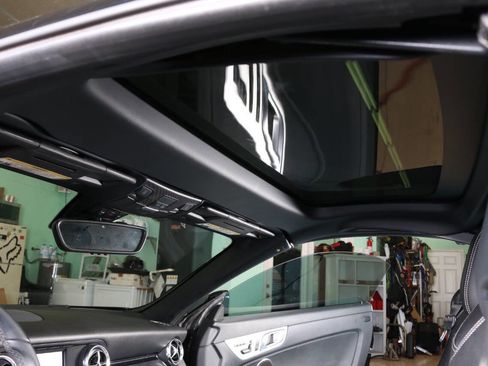 Used 2014 Mercedes-Benz SLK 250 w/ Premium Package image 3