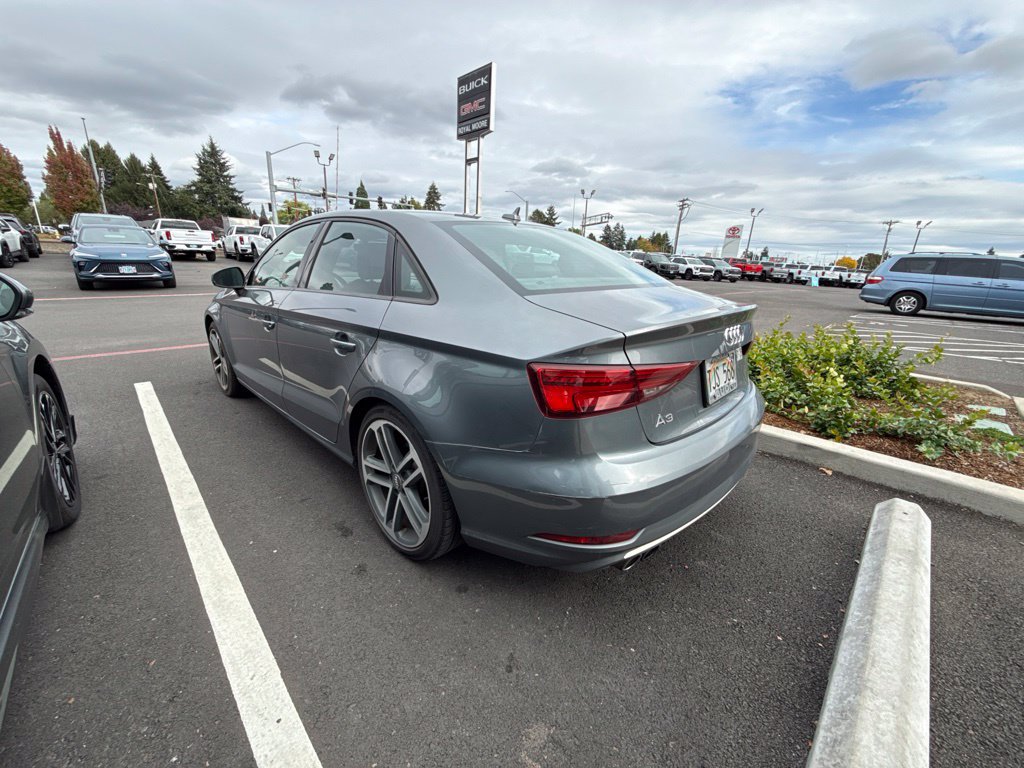Used 2018 Audi A3 2.0T Premium w/ Convenience Package FWD image 3