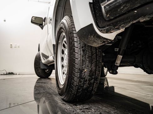 Used 2022 Chevrolet Silverado 1500 W/T w/ WT Value Package image 40