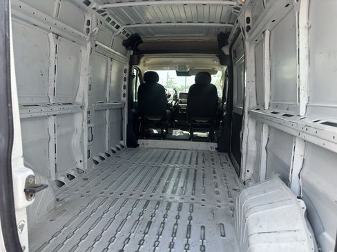 Used 2023 RAM ProMaster 2500 FWD image 15