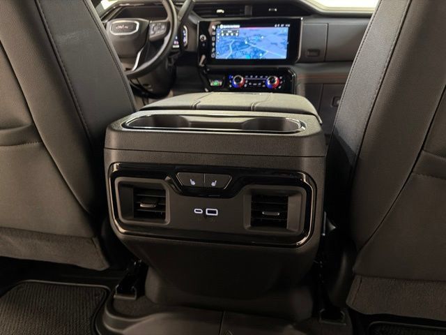 Used 2025 GMC Sierra 2500 AT4 AWD/4WD image 25