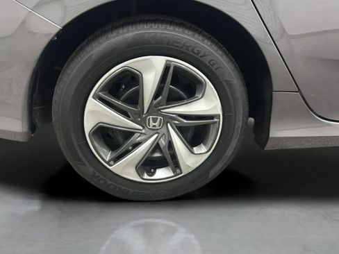 Used 2019 Honda Civic LX image 34